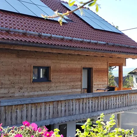 Lechrain Chalet - 5 Sterne Ferienhaus - Fuer 6 Personen - Biohof Zwischen Ammersee Und Lech Reichling