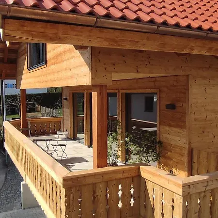 Apartamento Lechrain Chalet- Luxusferienhaus Am Biohof Reichling